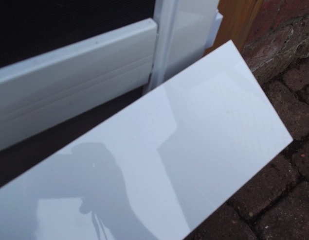 aluminium kickplate for a flyscreen door